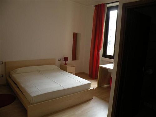 Le Tre Torri Hotell Milano Exteriör bild