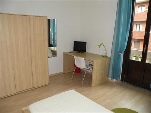 Le Tre Torri Hotell Milano Exteriör bild
